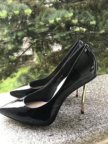 zara srebrne cipele: Nove cipele ”VIVIEN” prelepo stoje na nozi, broj 40 (25,5 cm) — 2