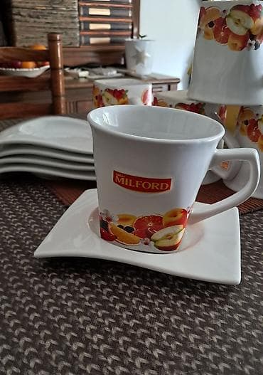 prodaja satova novi sad: Šolje za čaj original MILFORD . 5 komada — 2