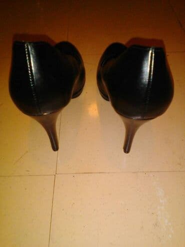 air max tuned 3: Pumps, Graceland, 39 — 3