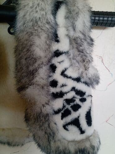 končana haljina: Fur vest, 86 — 3
