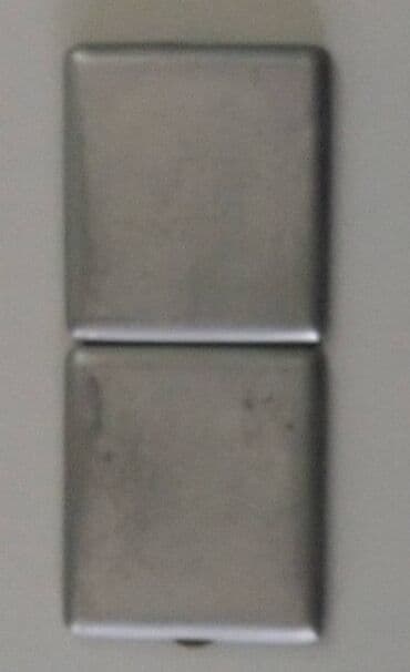 Beauty & Care: Cigarette case, Used — 8