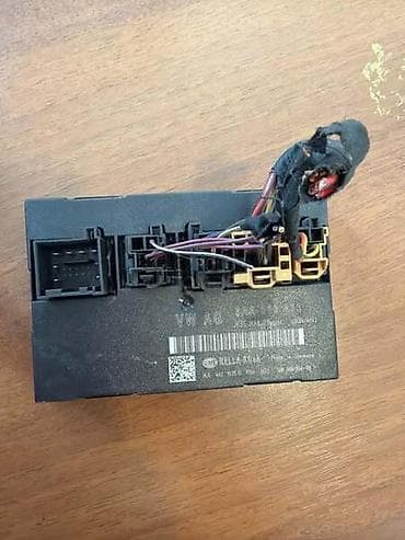 ps3 novo: COMFORT CONTROL MODULE ZA VOLKSWAGEN PASSAT B7, PASSAT CC - 3AA959433 — 1