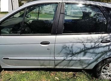 top car loznica: VRATA ZA RENAULT SCENIC | Renault scenik vrata komad 30e — 1