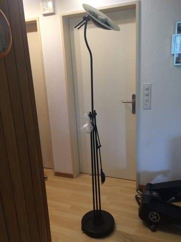 stvari za kuću: Floor lamp, Used — 4