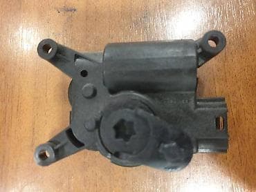rucice za motor: MOTOR KLAPNE GREJANJA ZA VOLKSWAGEN PASSAT CC OD 2008. DO 2016. GOD. - — 2