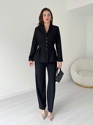 john richardo beograd: 💫Ženski elegantni komplet – sako i pantalone
✅3200 din — 3