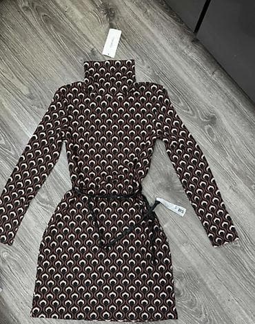 Terranova nova rolka haljina, naznačene veličine XS ali može i za S i