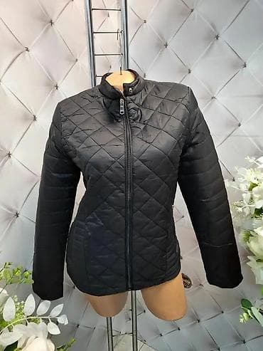 Underwear: Ženska lagana prošivena jakna sa dijagonalnim štepom. - Kroj — 2