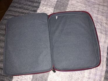 iphone c: Torba za laptop ručna NOVO — 3