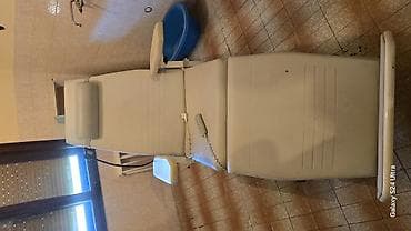 Električna kozmetičko-medicinska stolica/ležaj sa daljinskim