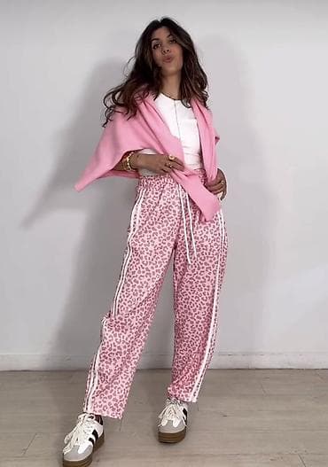 ✅Ženske pantalone sa animal printom – sportsko‑casual model
✅2350 din