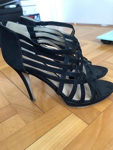 ALDO sandale, 38 broj.

Očuvane, par puta obuvene