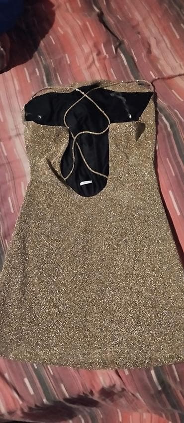Haljine: Komplet haljina – 3 modela 1) Mini haljina sa šljokicama (zlatna) - — 4