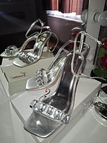 svecane haljine ps: Srebrne sandale na štiklu – Femmina - Model: otvorene sandale sa — 1
