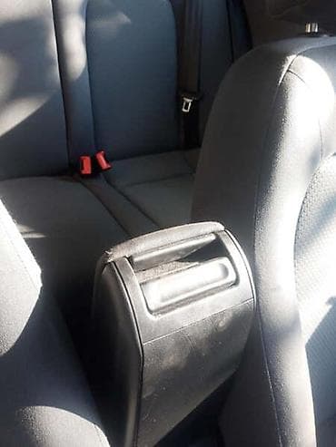 NASLON ZA RUKE ZA SEAT LEON, TOLEDO OD 2000. DO 2005. GOD. | Naslon