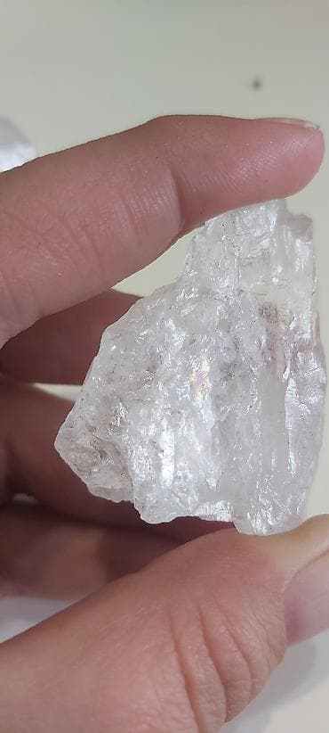 američka pita 7: Prirodni kvarc – komadi kristala (sirovi) - Transparentan do — 7