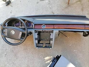 auto iv novi becej: INSTRUMENT TABLA ZA VOLKSWAGEN PHAETON | Far, maska,hauba,branik — 1