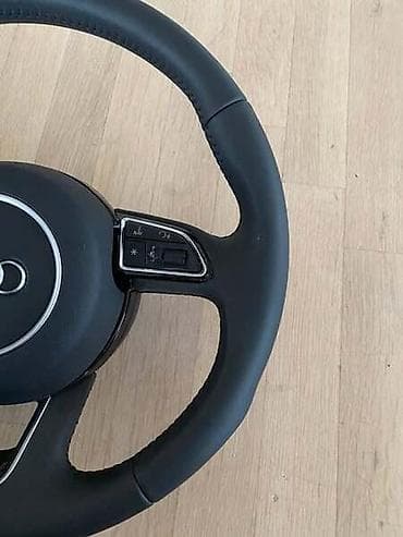 glava od kostura: VOLAN ZA AUDI A3, Q3, S3 . OD 2008. DO 2017. GOD. | Glanc nov — 2
