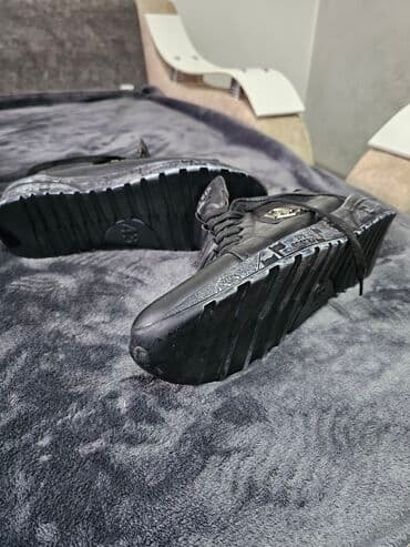 muške zimske jakne sa krznom: Patike, Philipp Plein, veličina - 43 — 2