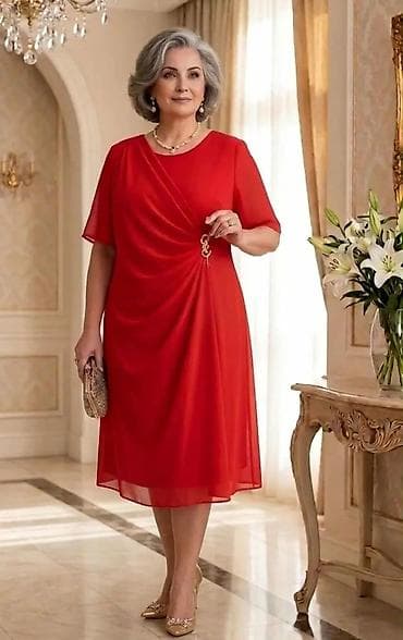 Skafanderi: Elegantna ženska haljina do kolena sa ukrasnom broš-aplikacijom - — 6