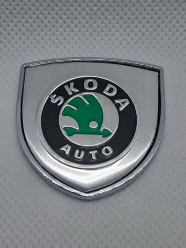 teretne gume 15 c: Samolepljivi metalni stiker za automobil - ŠKODA Metalni stiker za — 1