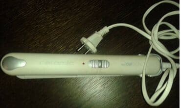 set za sminkanje za devojcice: Pegla / presa / za kosu,polovna-ispravnakeramička, 220 v-50 hz- 20 — 4