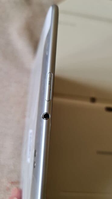 baterija za laptop cena: Tablet samsung kao nov ima jos folije na sebi samo proban.veliki 10.1 — 6