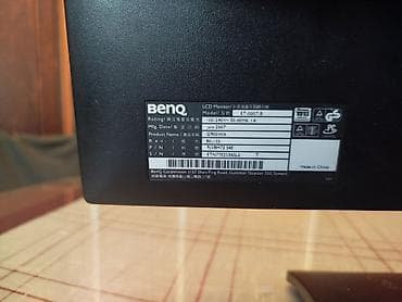 laptop 10000: Benq monitor — 4