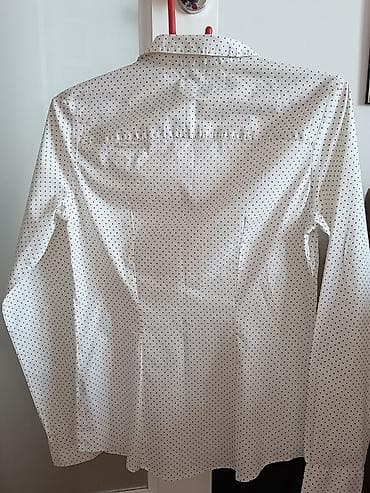 springfield bluza: H&M ženska košulja na tufne - Model: klasična košulja sa kragnom — 2