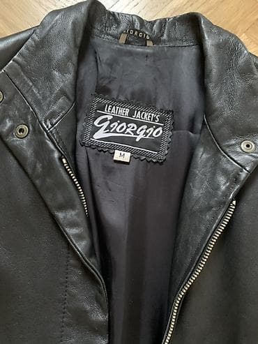 Ženska odeća: M, Jednobojni, Sa postavom — 2