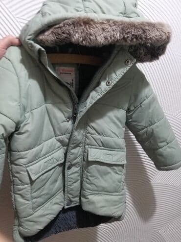zimske jakne za devojčice h m: Waikiki 4-5y(104-110cm) Waikiki 4-5y(104-110cm)Prelepa mint zelena — 5