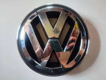 auto plac petrijevo: PREDNJI ZNAK 145MM ZA VOLKSWAGEN PASSAT B6 | Prednji znak u masci za — 1