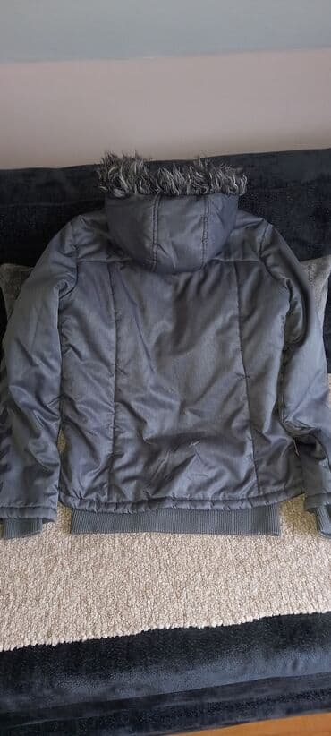 wintro jakne iskustva: Hummel, M (EU 38), Jednobojni, Sa postavom — 3