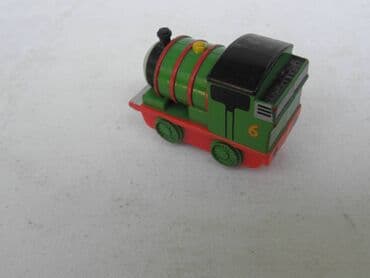 test iz istorije za 5 razred sa resenjima: Gullane (Thomas) lokomotiva, Kina, 2007, na valjcima, 5,5cm — 3
