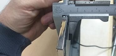 polovni iphone 12 mini: Potpuno ispravan tv masivne izrade metalnog rama i nogice su od — 8
