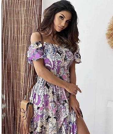 reserved haljina: Boho maxi haljina sa raskošnim printom
1900 din
S M L — 5