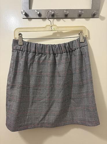 Muška obuća: Bershka mini suknja – karirani dezen - Model: mini suknja sa rezom — 4