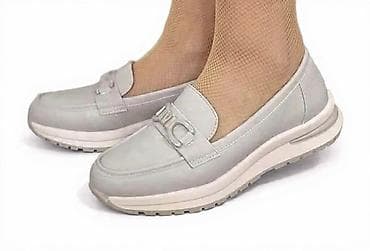 vrste čipke za haljine: Ženske mokasine u svetlosivoj boji Dostupni brojevi 36-41 - Model — 1
