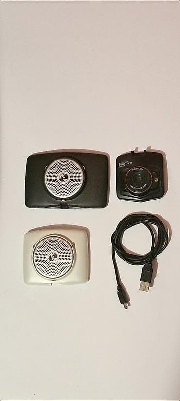 Car GPS: Na prodaju 3 zajedno predmeta sa postavljenih slika po jednoj — 2