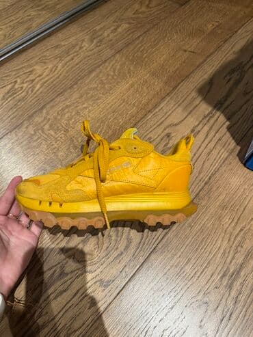 reebok classic srebrne: Reebok, 37.5 — 2