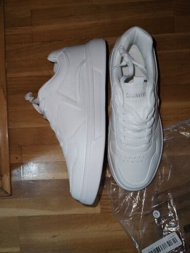 Patike, veličina - 42 — 5