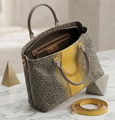 vera pelle torba: Elegantna torba za svaki dan – monogram platno sa kožnim detaljima - — 1