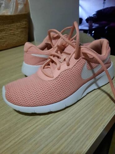 nike zoom structure: Nike, 37.5 — 1