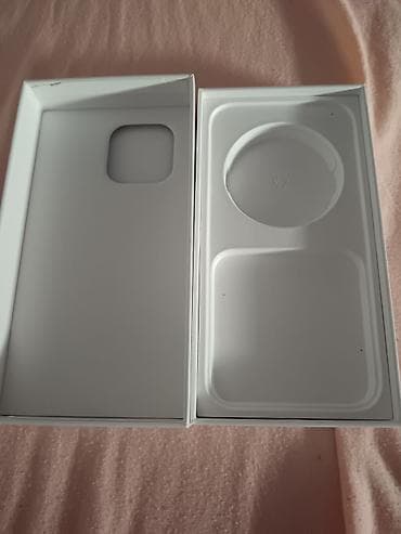 organizatori za ormar: Apple iPhone 14 Pro Max – originalna kutija sa ulošcima Opis — 2