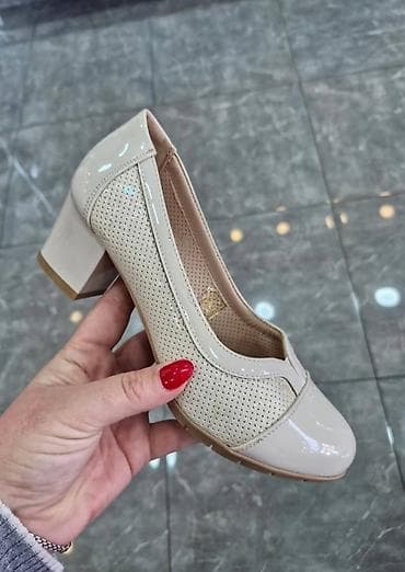 new yorker ra: Proleće je tu Stigli su nam novi modeli Dostupni brojevi 36-41 — 8