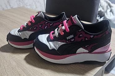 kappa patike sport vision: Puma dečje patike Veličina: EU 29 Boje: crna, bela i pink Dizajn — 1