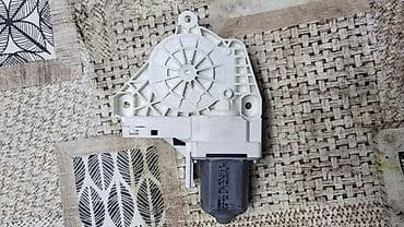 MOTOR PODIZACA ZADNJIH PROZORA ZA AUDI A4 OD 2007. DO 2015. GOD. |