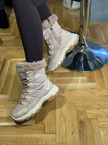 Loafers: High boots — 1