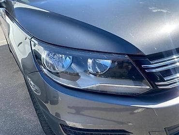 FAR ZA VOLKSWAGEN TIGUAN OD 2011. DO 2015. GOD. | Desni far za