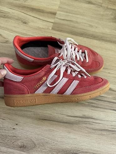 nike bele kozne patike: Adidas Originals Spezial patike - Model: Adidas Spezial - Boja — 1